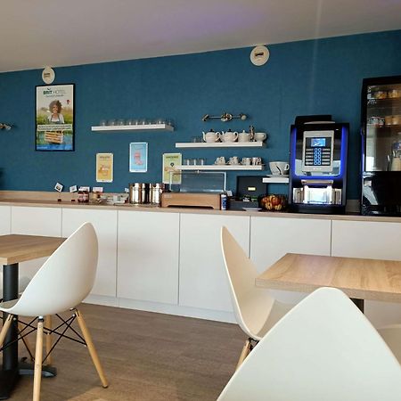 Brit Hotel Les Alizes ポルニック エクステリア 写真