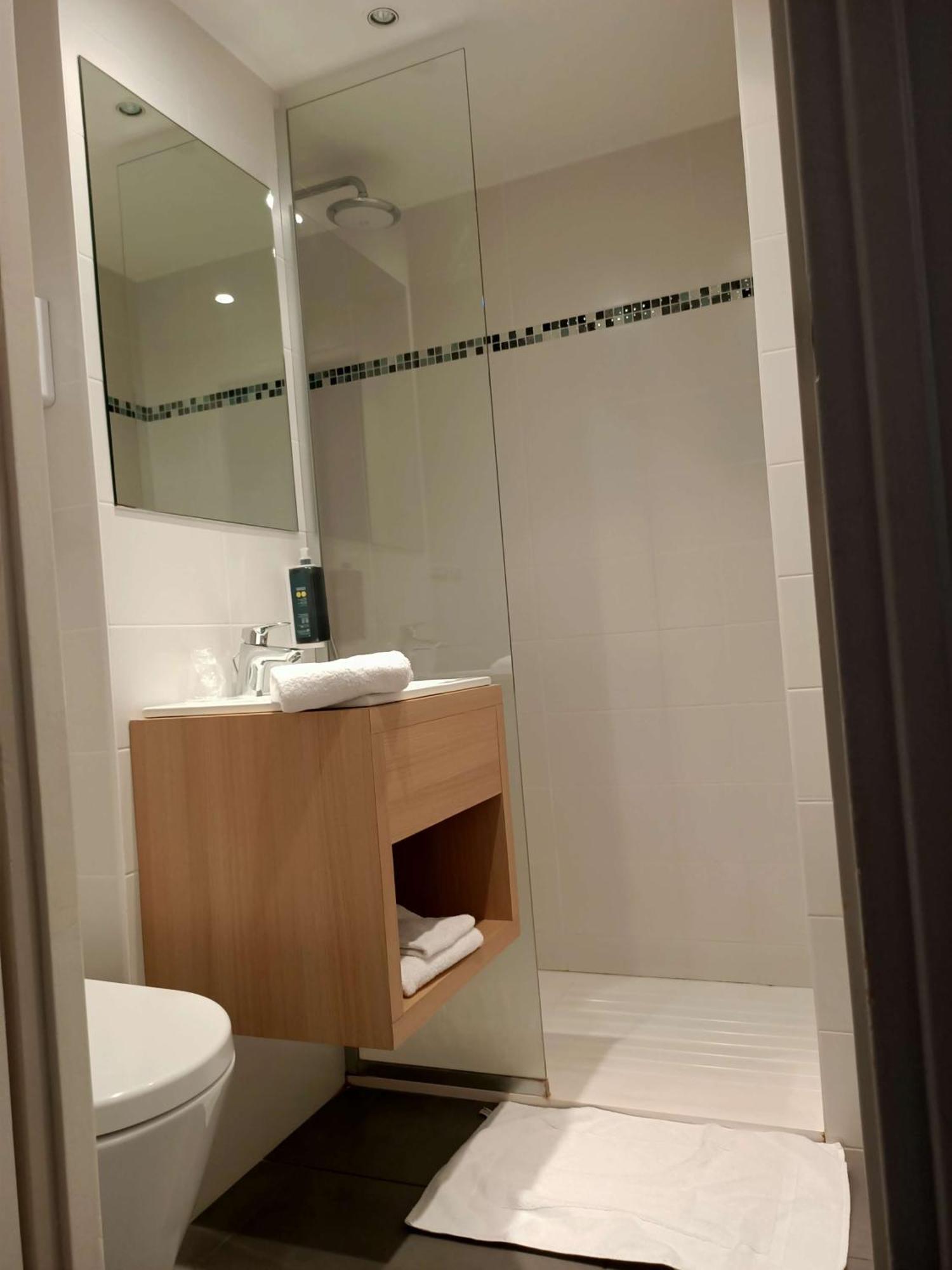 Brit Hotel Les Alizes ポルニック エクステリア 写真