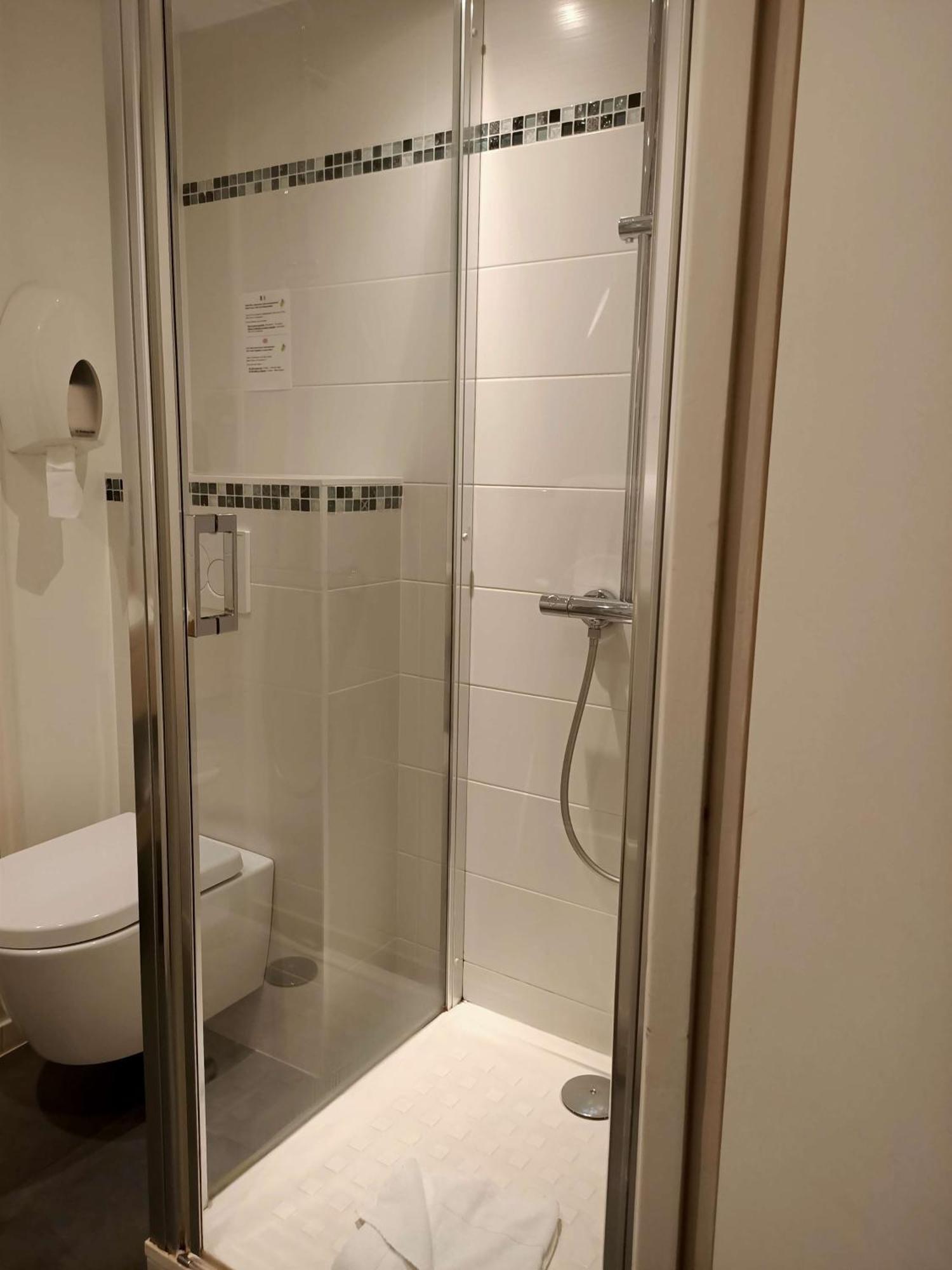 Brit Hotel Les Alizes ポルニック エクステリア 写真