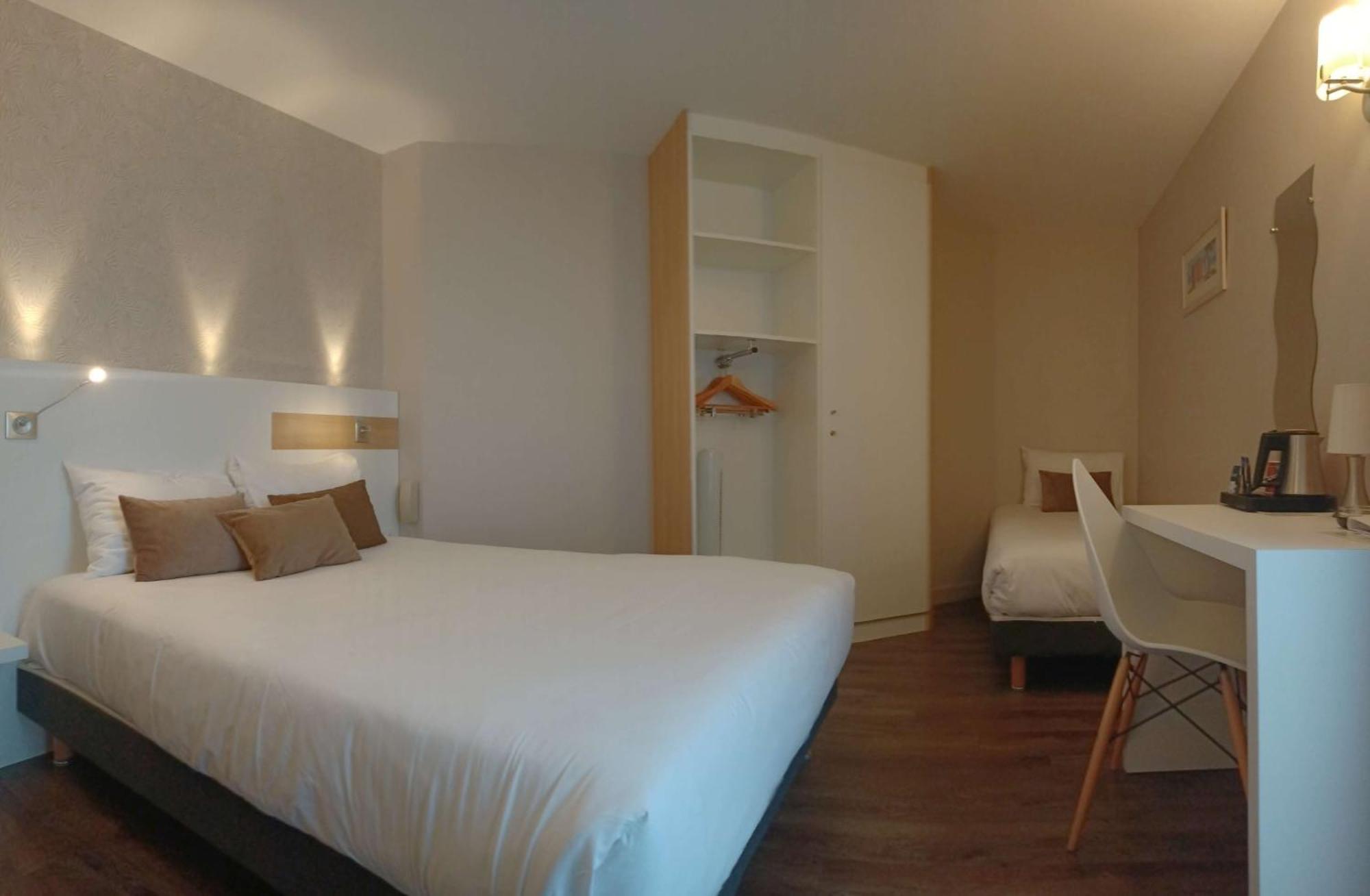 Brit Hotel Les Alizes ポルニック エクステリア 写真