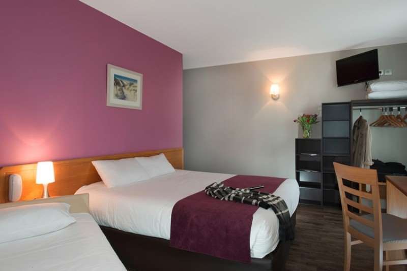 Brit Hotel Les Alizes ポルニック レストラン 写真